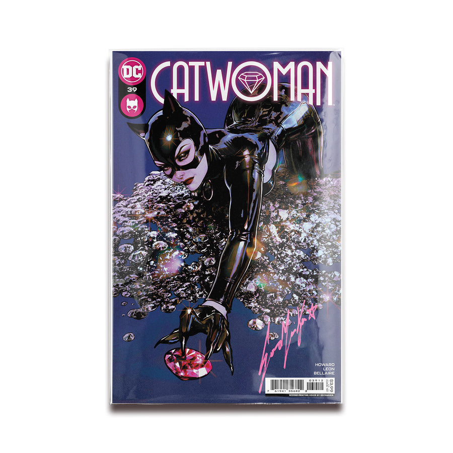 Catwoman #39 CVR Variant Cover by Sozomaika DC 2022