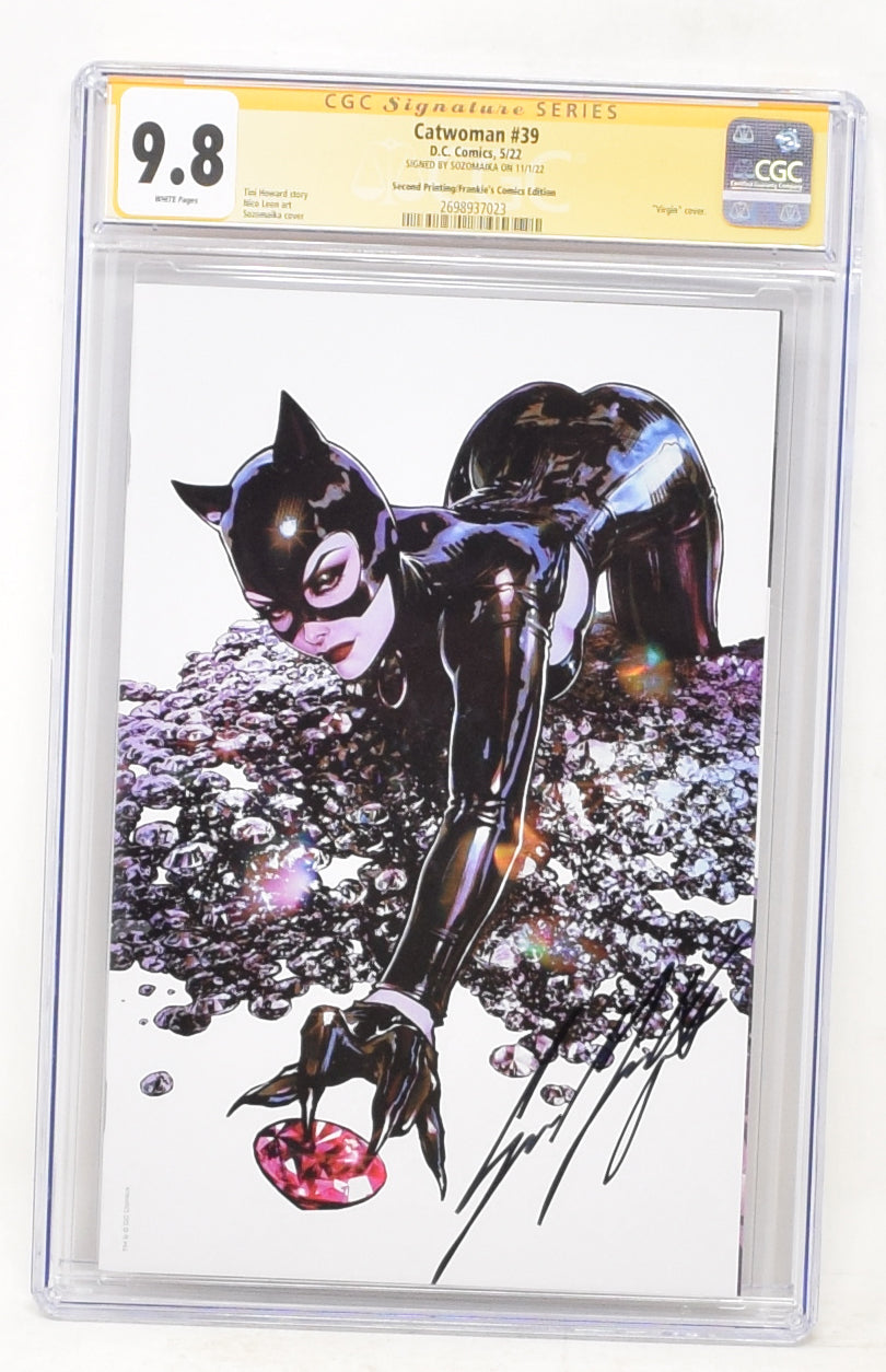 DC Catwoman #39 Sozomaika 1:25 Ratio Reprint Card Stock Variant Cover Signed